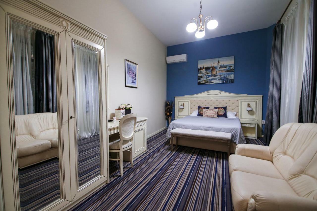 Hotel Royal Craiova Exterior photo