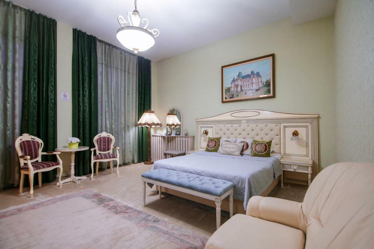 Hotel Royal Craiova Exterior photo